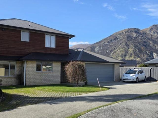 House for rent in Otakou