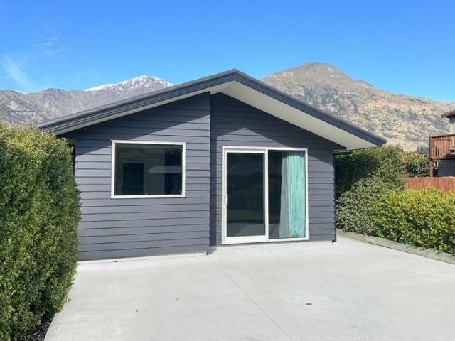 House for rent in Otakou