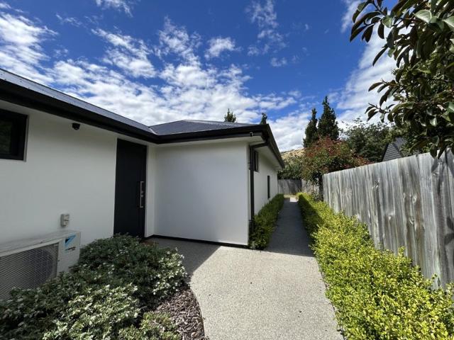 House for rent in Lake Hayes Estate, Queenstown-Lakes District