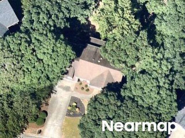 Property for sale in Chapel Hills, Douglasville