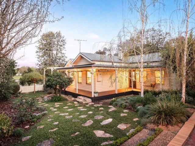 House for sale in Ebden, Victoria