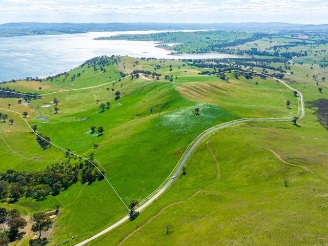 Cottage for sale in Bowna, New South Wales