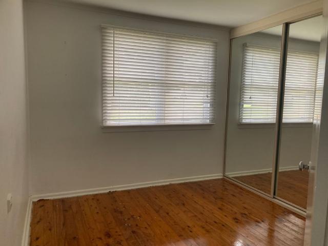 Room for rent in Wollongong West, New South Wales