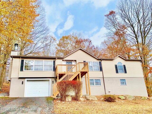 House for sale in Canadensis, Pennsylvania
