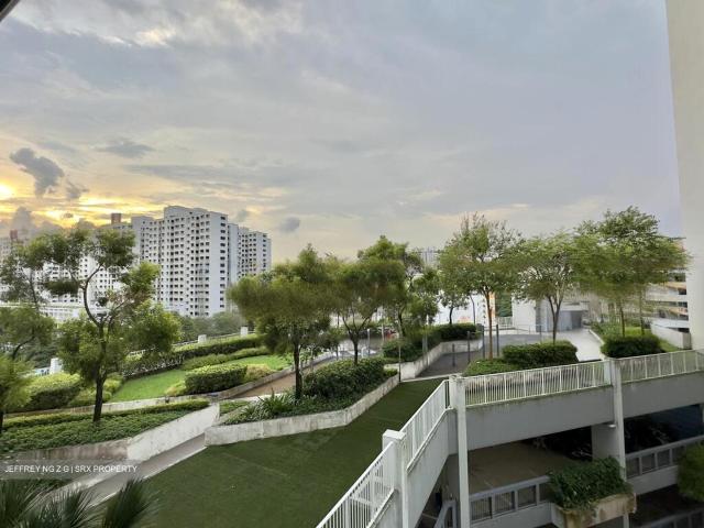 Condominium for sale in 05 South West