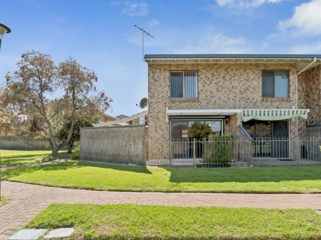 Townhouse for sale in Horseshoe Creek, South Australia