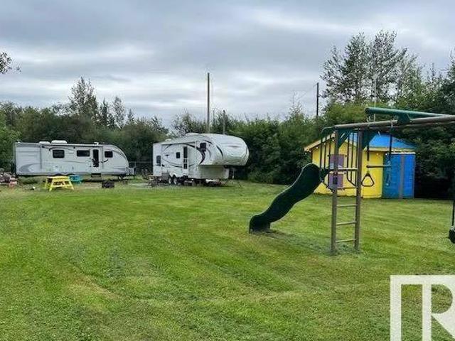 House for sale in Wedgewood, Alberta