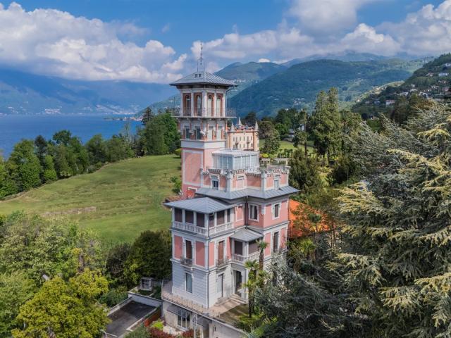Casa in vendita a Comunità Montana Valli del Verbano, Luino