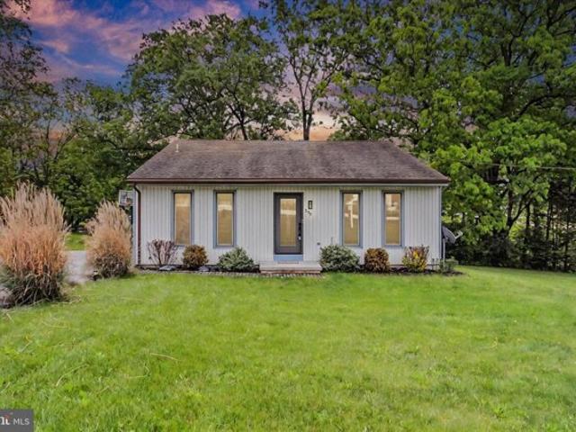 House for sale in East Berlin