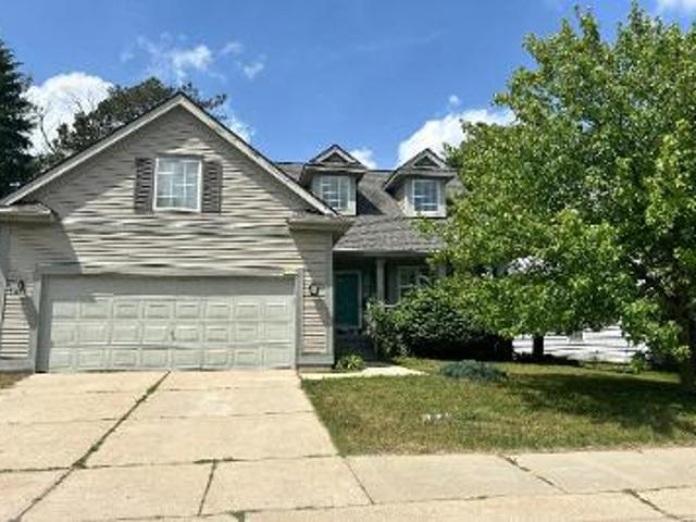 Condo for sale in Waterford, Michigan