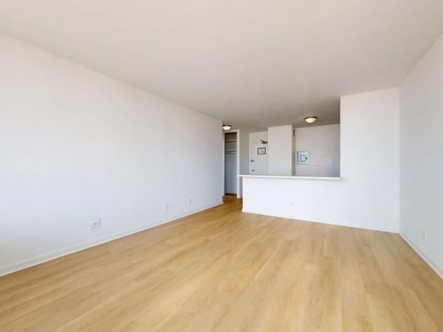Apartment for rent in Chicago Park, Illinois