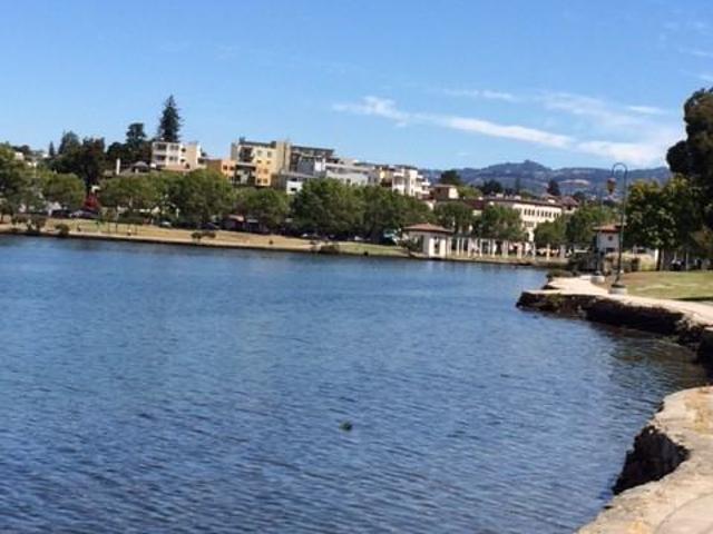 Apartment for rent in Oakland, California