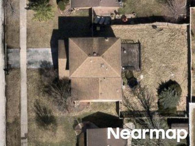House for sale in Illinois