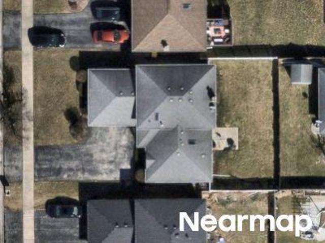 House for sale in Illinois
