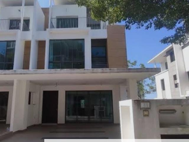 House for sale in Cyber 11, Sepang