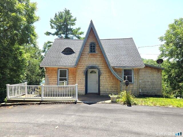 House for sale in Jewett City, Connecticut