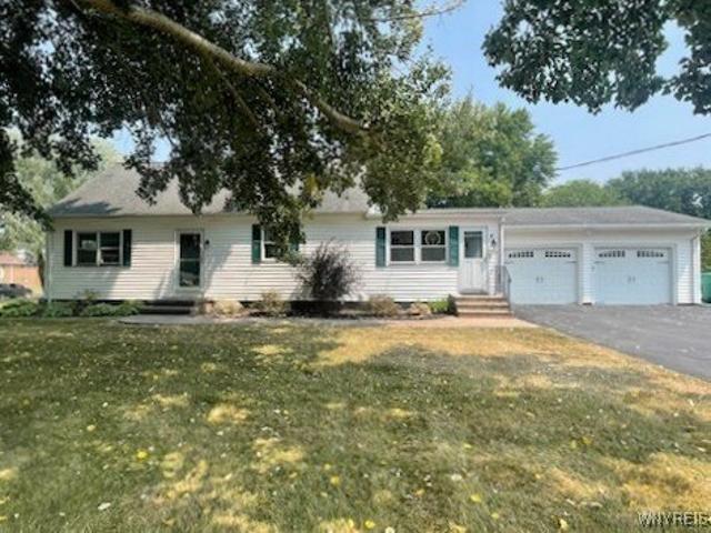 House for sale in Hamlin