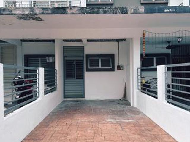 Townhouse for sale in Kajang, Langat