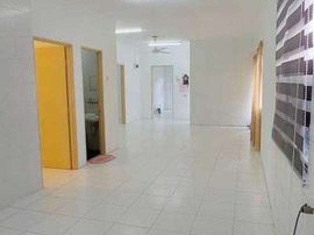 House for sale in Tanjong Sepat, Selangor
