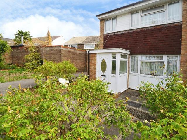 Apartment for rent in Marks Gate, Greater London