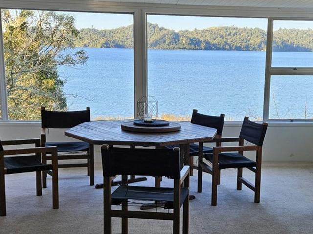 Apartment for rent in Lake Rotoma, Bay Of Plenty