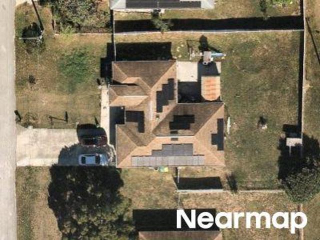 House for sale in Dundee, Florida
