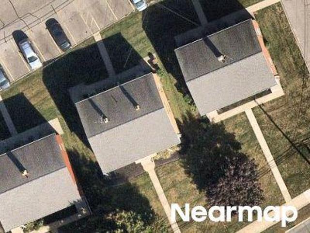 Townhouse for sale in Euclid, Ohio