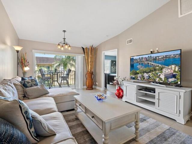 Condo for sale in Lake Park