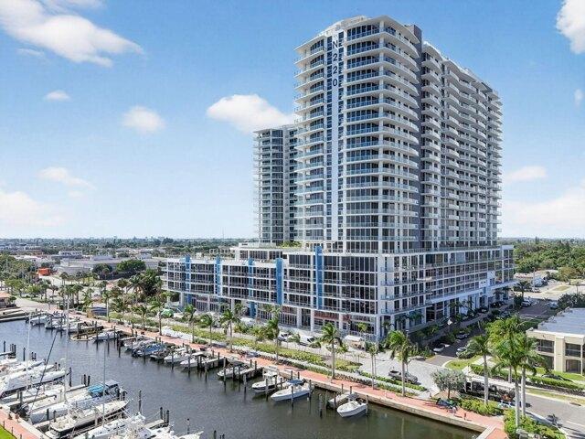 Condo for sale in Lake Park, Florida