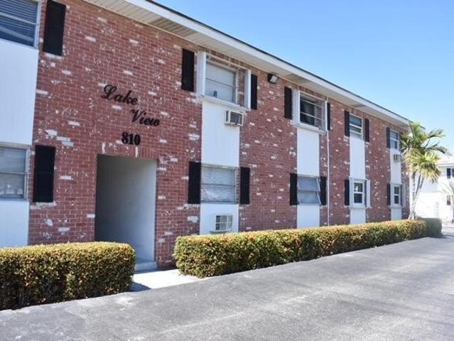 Condo for sale in Lake Park