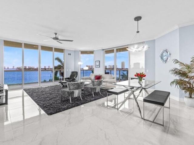 Condo for sale in Riviera Beach