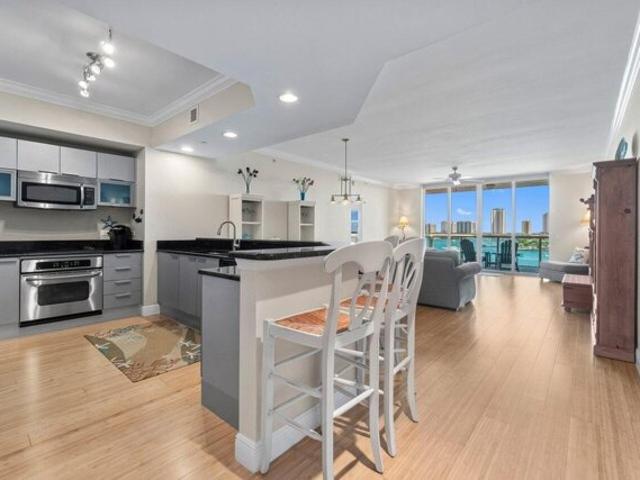 Condo for sale in Riviera Beach