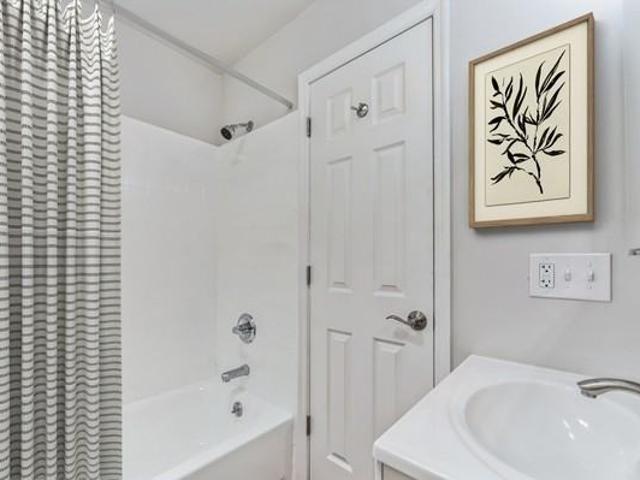 Apartment for rent in Watervliet, New York