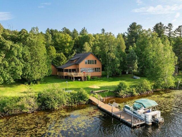 House for sale in Tupper Lake