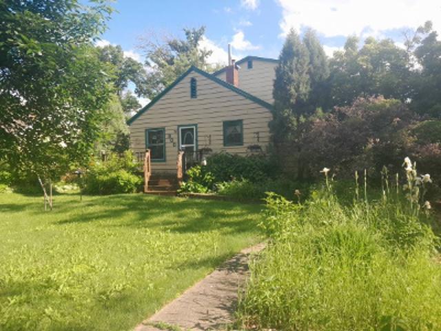 House for sale in Warroad, Minnesota