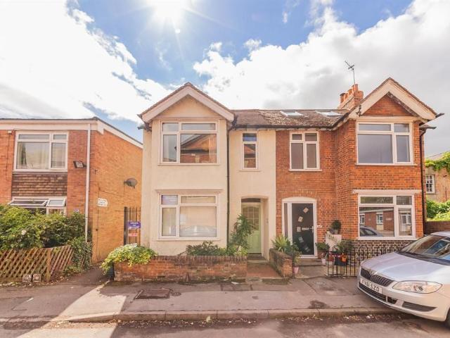 House for rent in The Slade, Oxfordshire