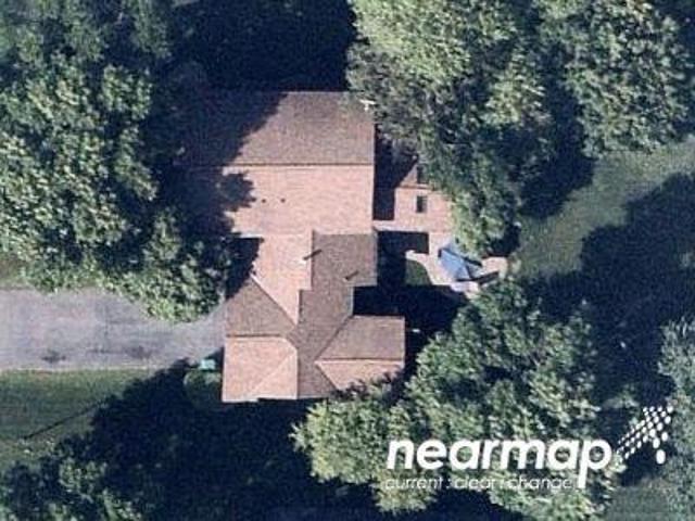 House for sale in Chanhassen