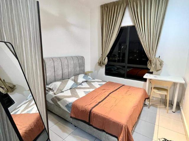 Room for rent in Tanjong Sepat, Selangor