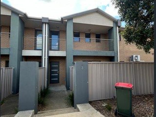 Townhouse for rent in Yarrawonga, Shire of Moira
