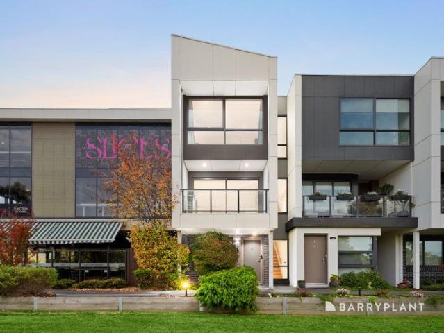 Townhouse for sale in Camerons Creek, Victoria