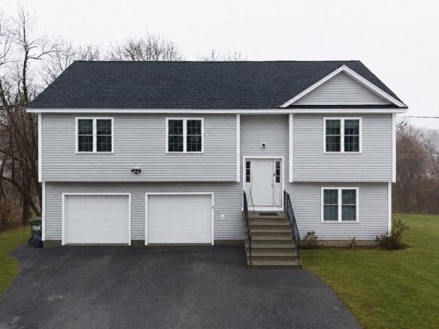 House for sale in Spencer, Massachusetts