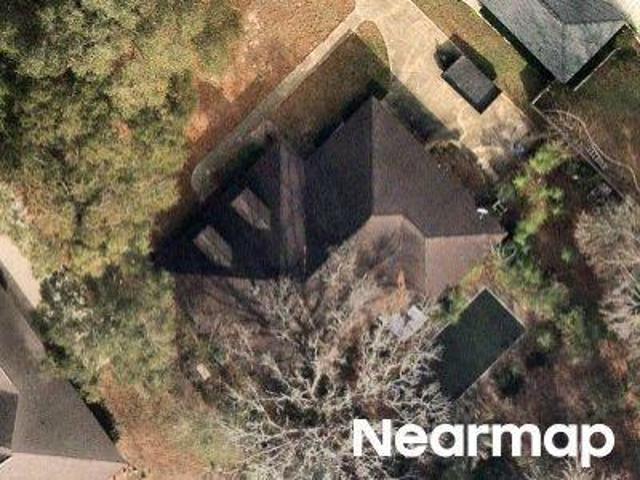 House for sale in Lake Woods, Semmes