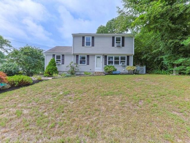 House for sale in South Yarmouth, Massachusetts