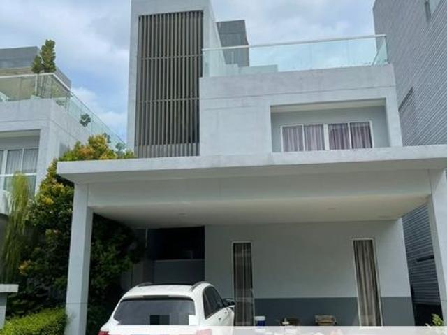 House for sale in Cyber 11, Sepang