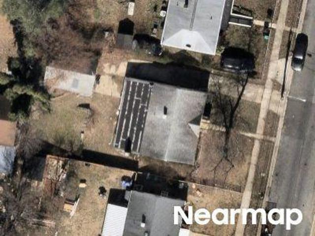 House for sale in District Heights