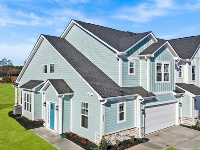 Townhouse for sale in Lakehurst, New Jersey
