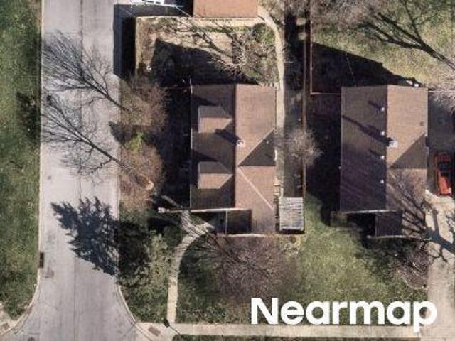 House for sale in Roselawn, Ohio