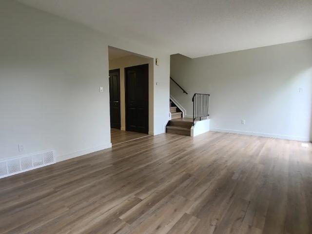 House for rent in Wedgewood, Alberta