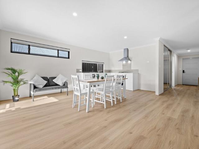Room for rent in Parklands, Western Australia