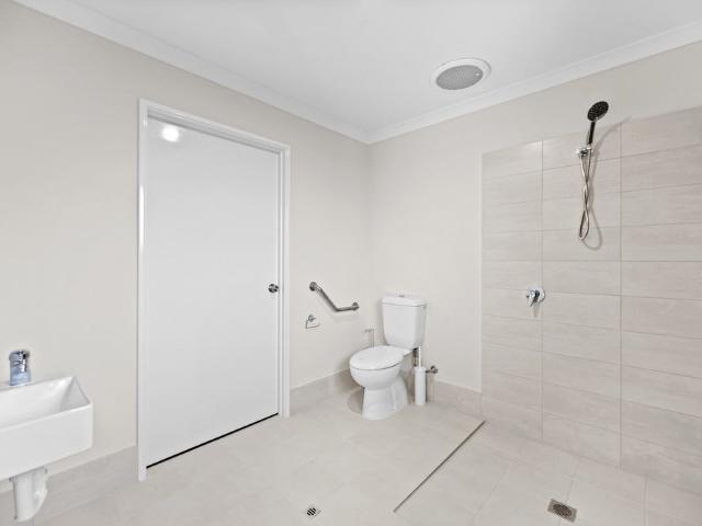 Room for rent in Parklands, Western Australia